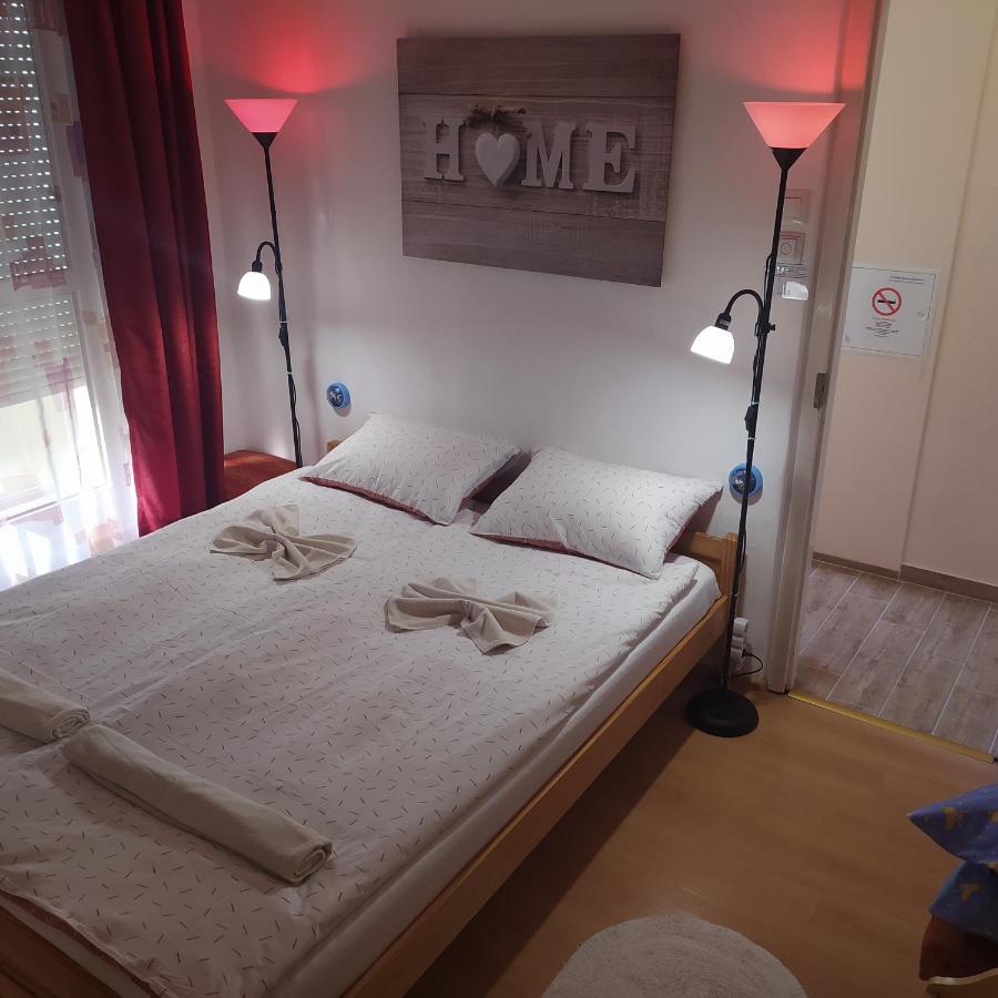 Krénusz Vendégház. Kaposvár Kültér fotó